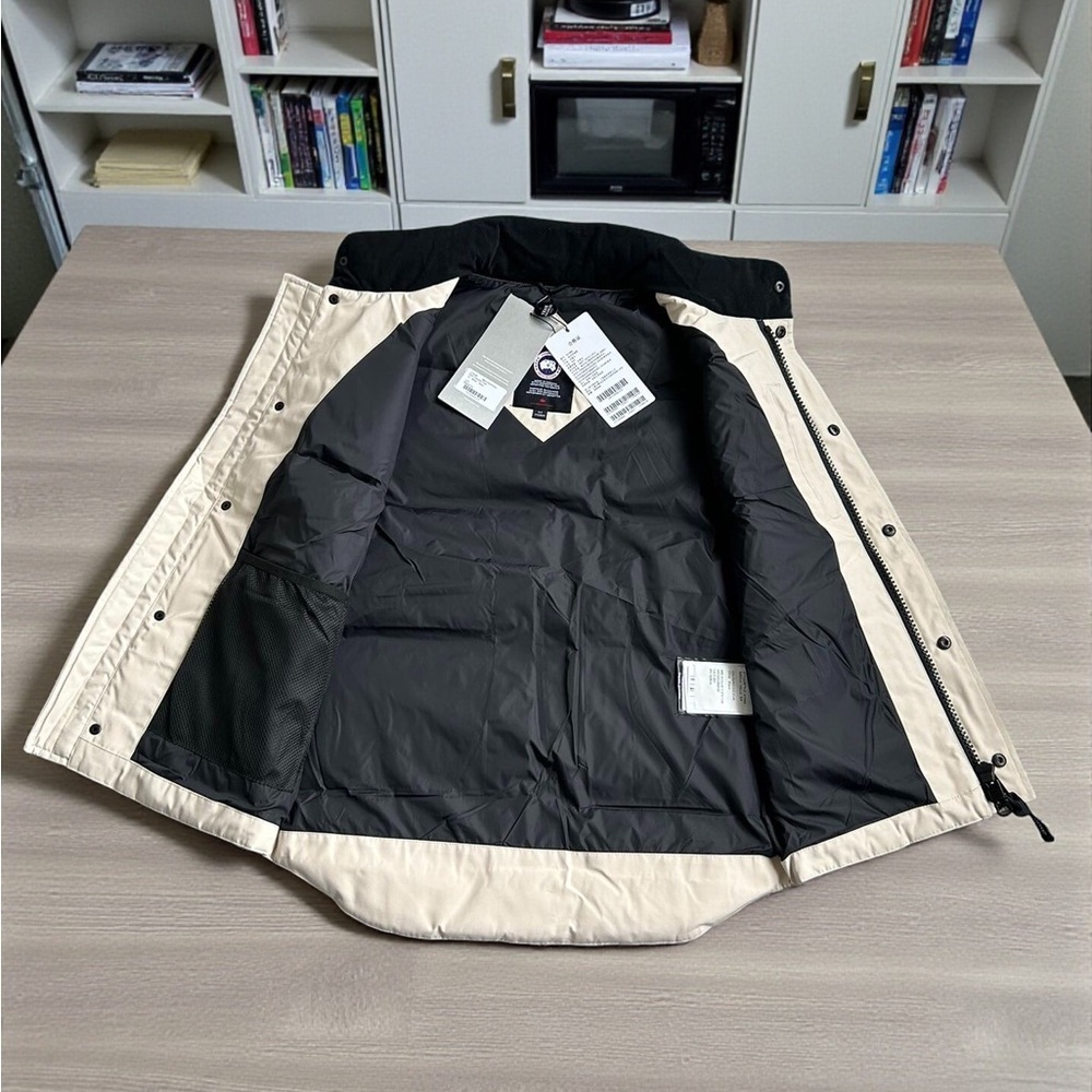 Canada Goose Cream Puffer Vest - Picture 8 of 8